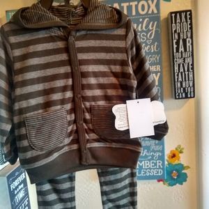 KapitalK kids hoody and pants set nwt